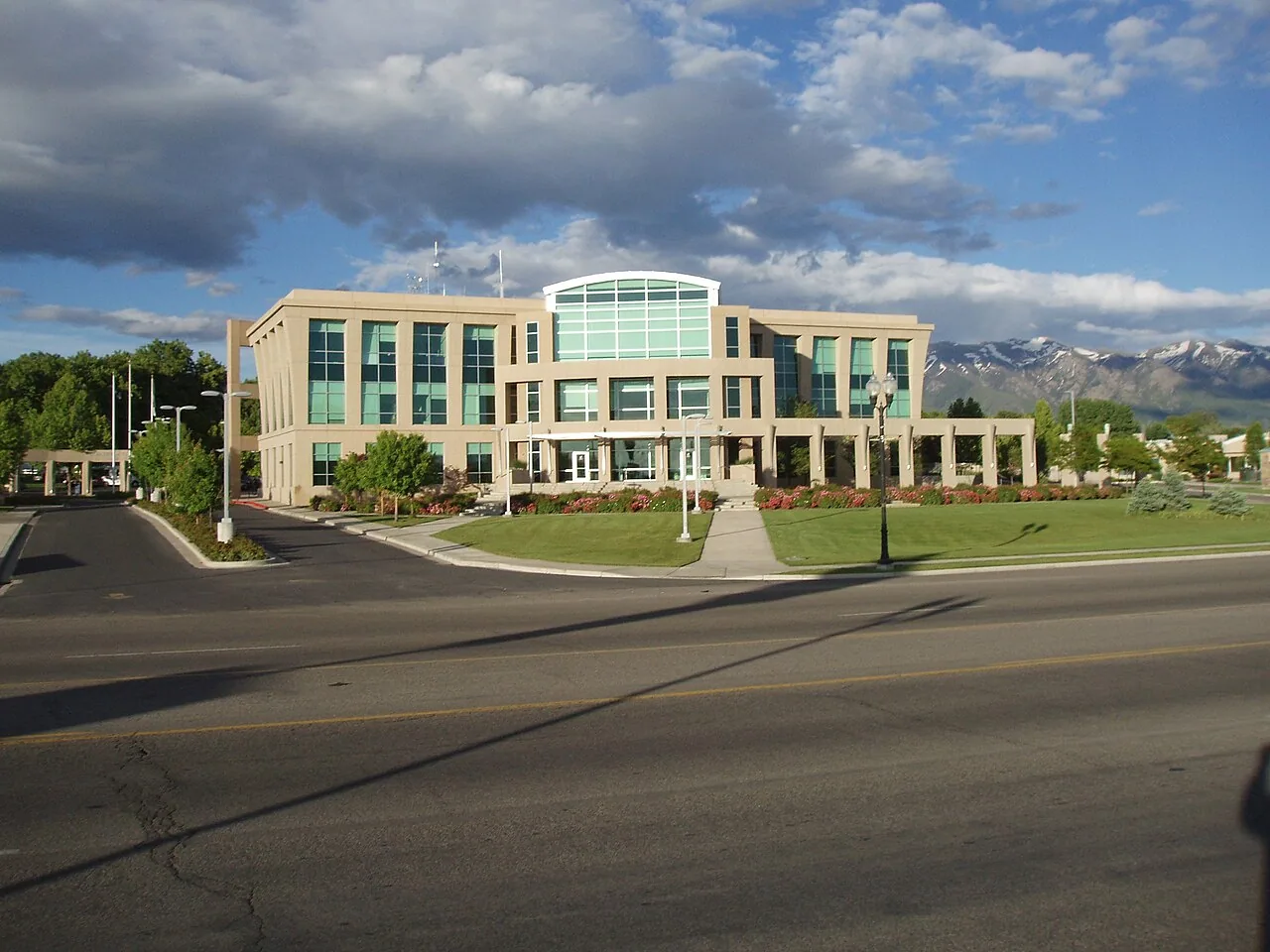 Midvale in West Jordan, UT